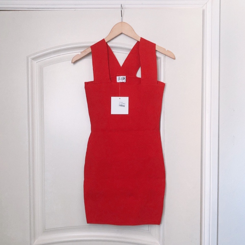 LF STORES • DRESS